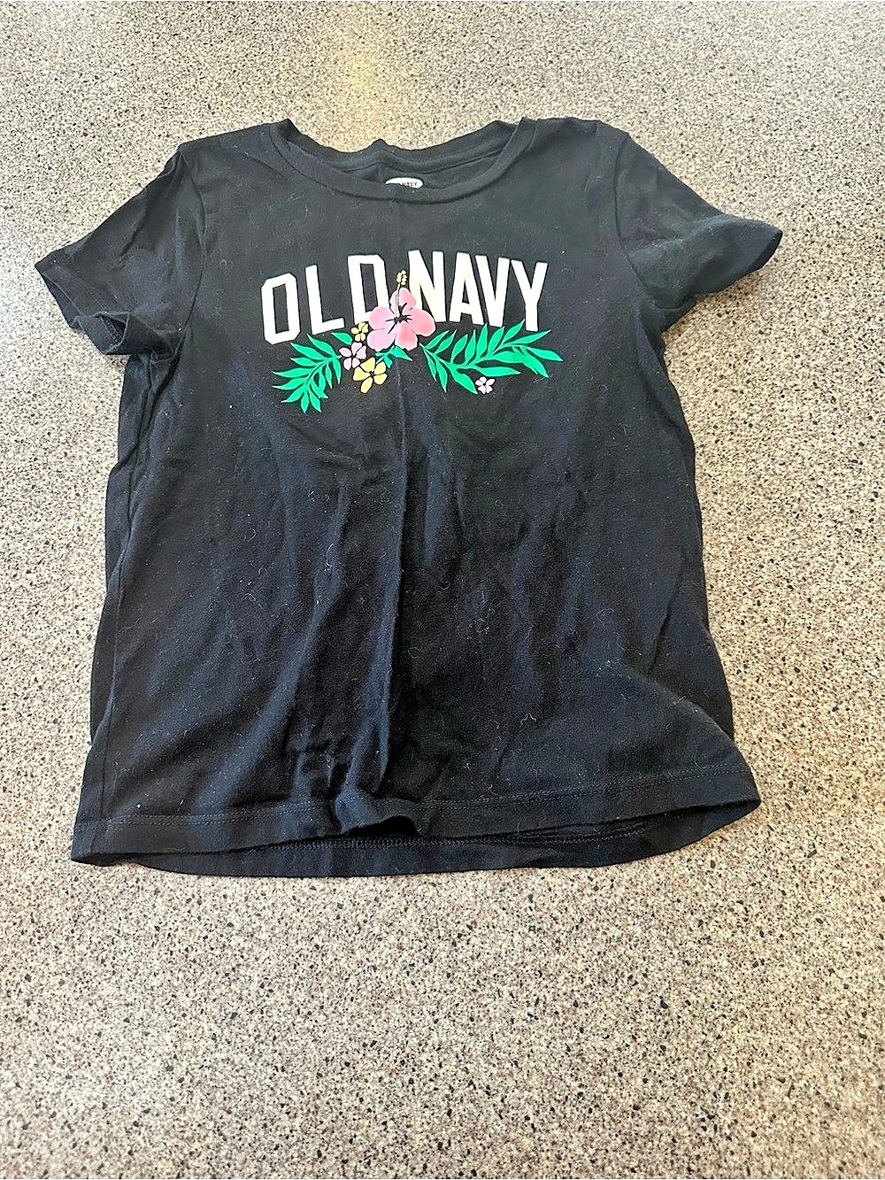 Old Navy Girls Short Sleeve Graphic Tee Size Medium
